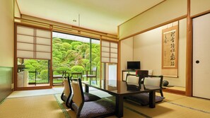 Dining - Shogen Sanso (Tamana)