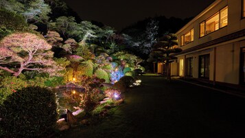 Jardines del alojamiento