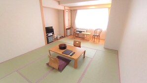Interior - Rishiri Fuji Kanko Hotel (Rishifuji)
