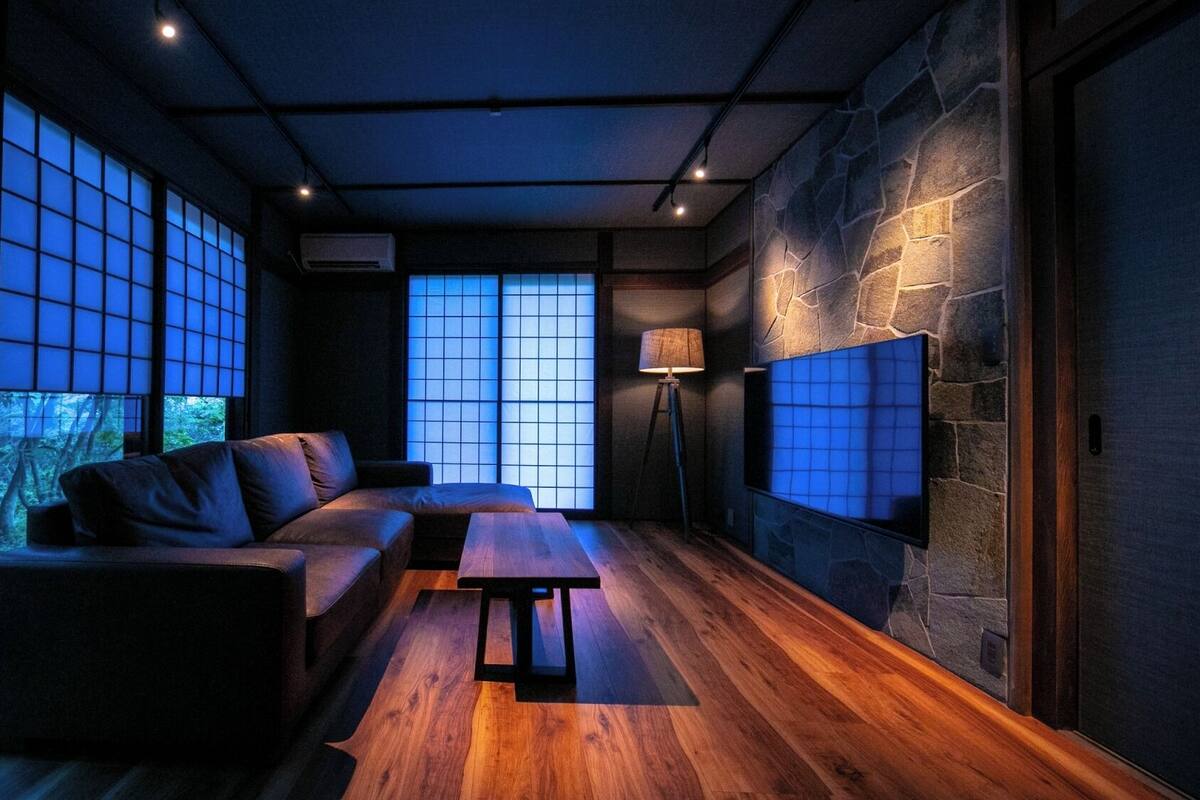 거실 공간 | TV