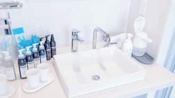 Free toiletries, slippers