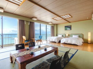 华丽客房 | 客房内保险箱、熨斗/熨板、床单