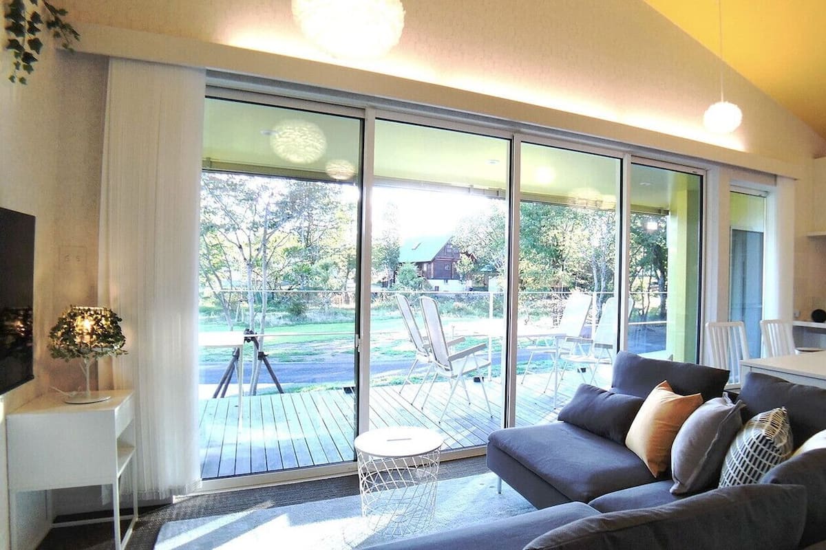 Living area | Flat-screen TV