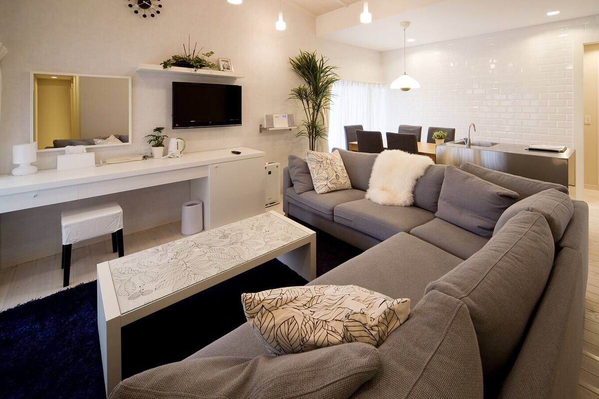 Living area | Flat-screen TV