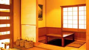 Dining - Utsuroi Tsuchiya Annex (Toyooka)