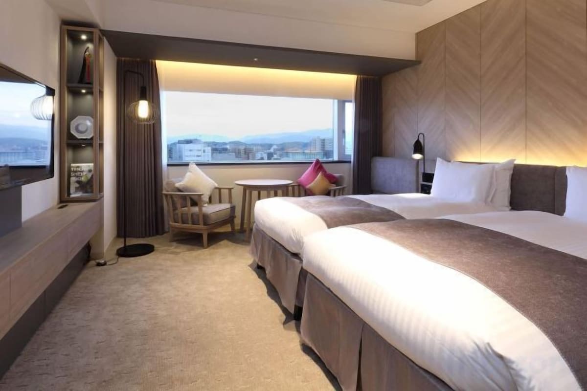 Hollywood Twin Room