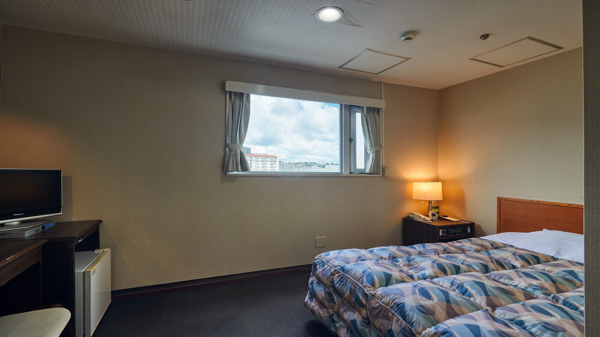 Desk, blackout curtains, iron/ironing board, free WiFi