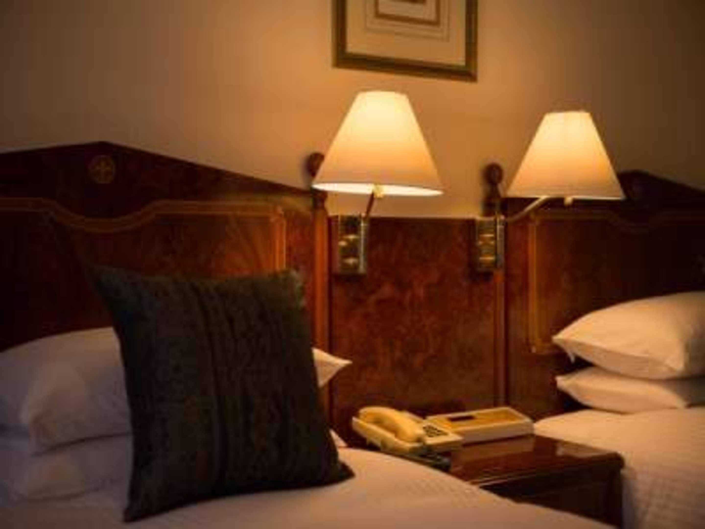 in-room safe, iron/ironing board, free wifi