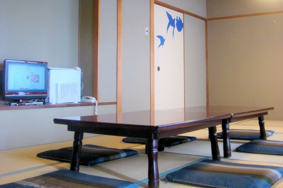 트래  디셔널룸, 금연 (3 Japanese Futon Beds) | 책상, 다리미/다리미판, 무료 WiFi