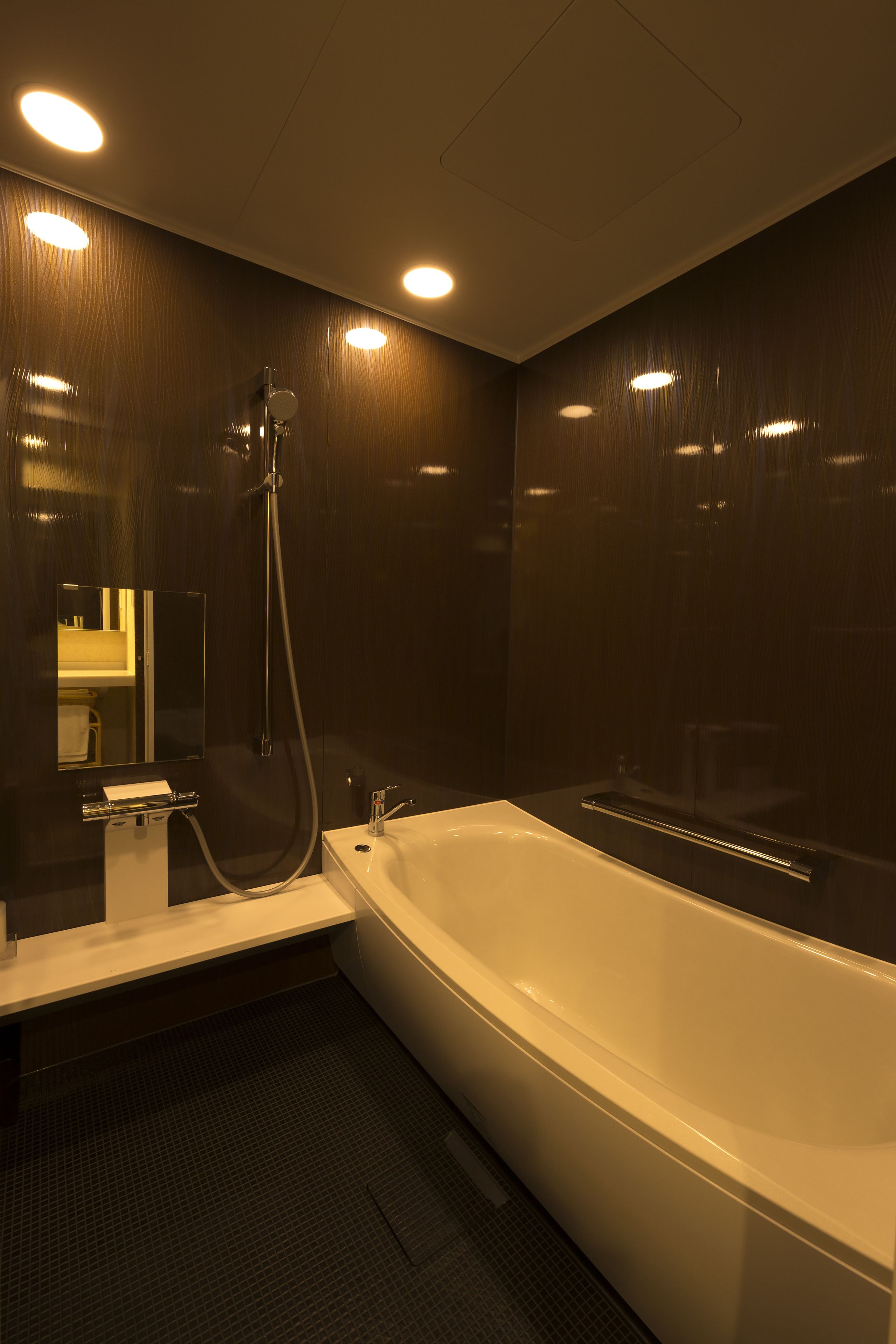 free toiletries, hair dryer, slippers, bidet