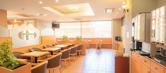 โรงแรมสไมล์ นิชิอากาชิ