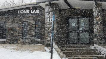 Bagian depan properti