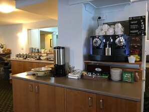 Coffee service - The Lions Lair (Smiggin Holes)