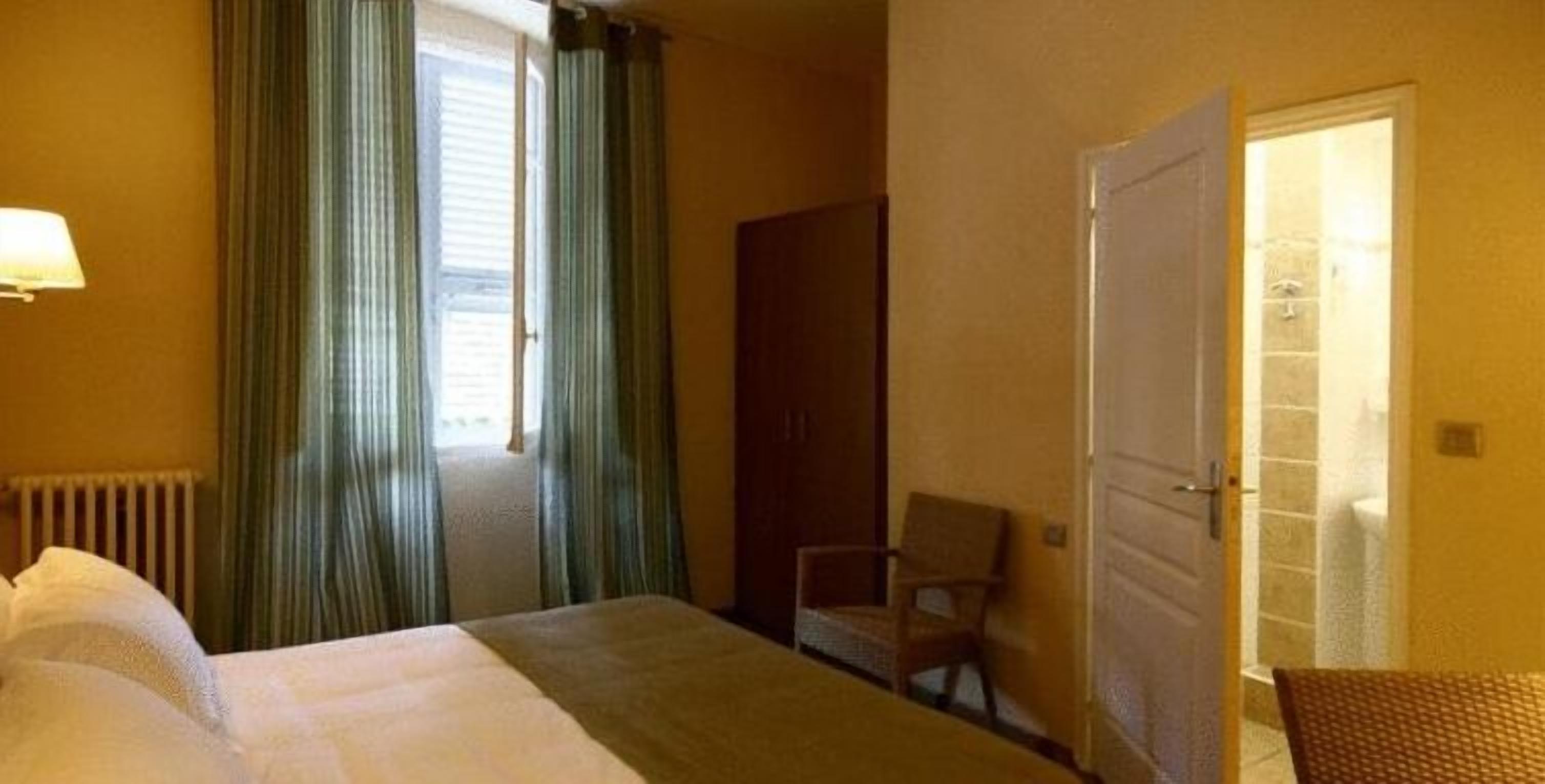 in-room safe, desk, iron/ironing board, cots/infant beds