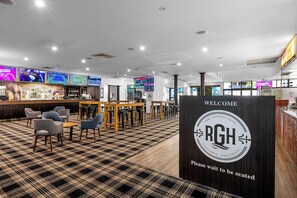 Restaurant - Cannonvale Reef Gateway Hotel (Cannonvale)