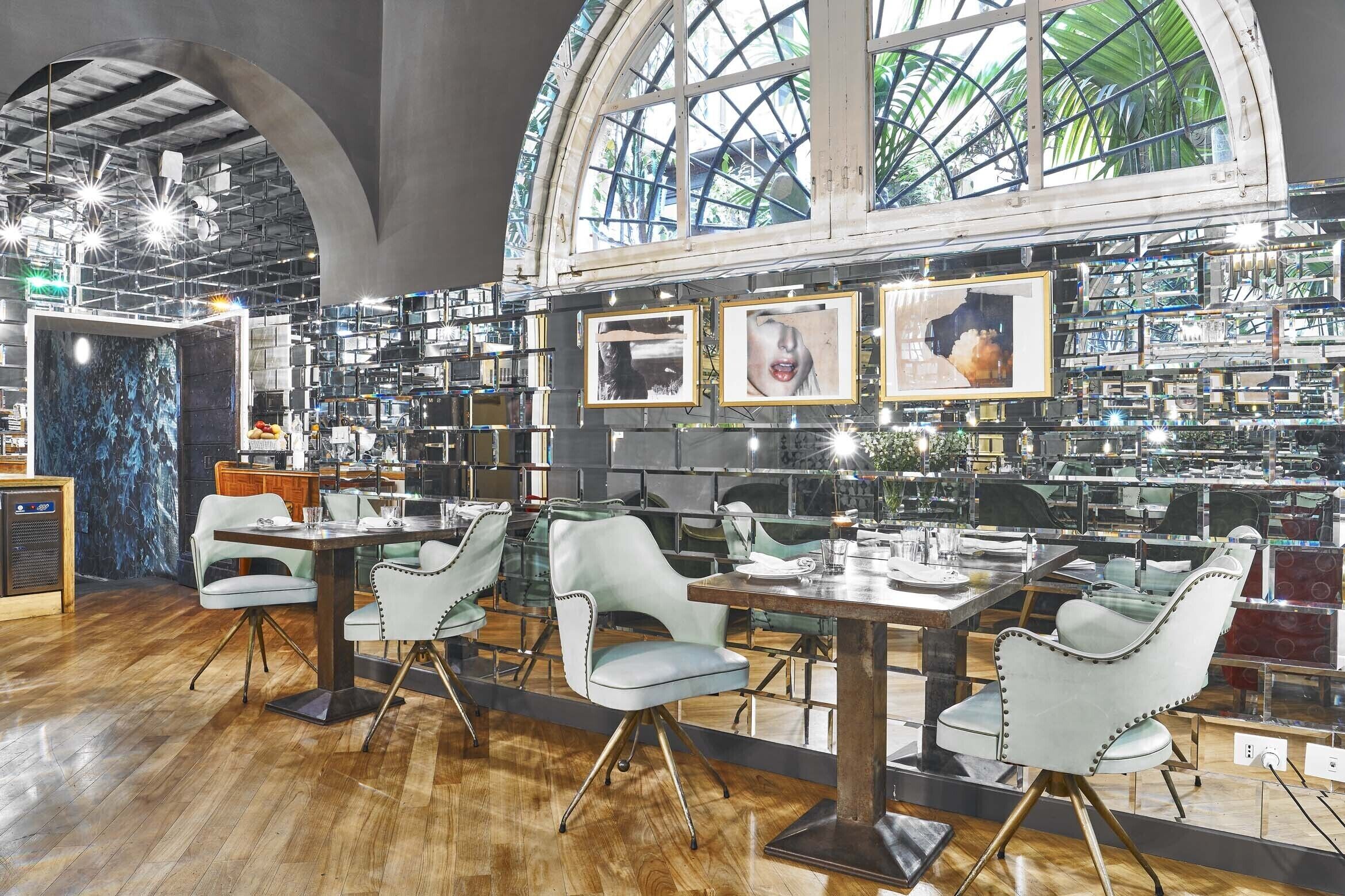 Kontinental frokost hver dag (EUR 25 per person)