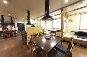 Dining - Business Hotel Takara (Yasu)