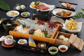 Food and drink - Kokumin Syukusya Hadomisaki (Karatsu)