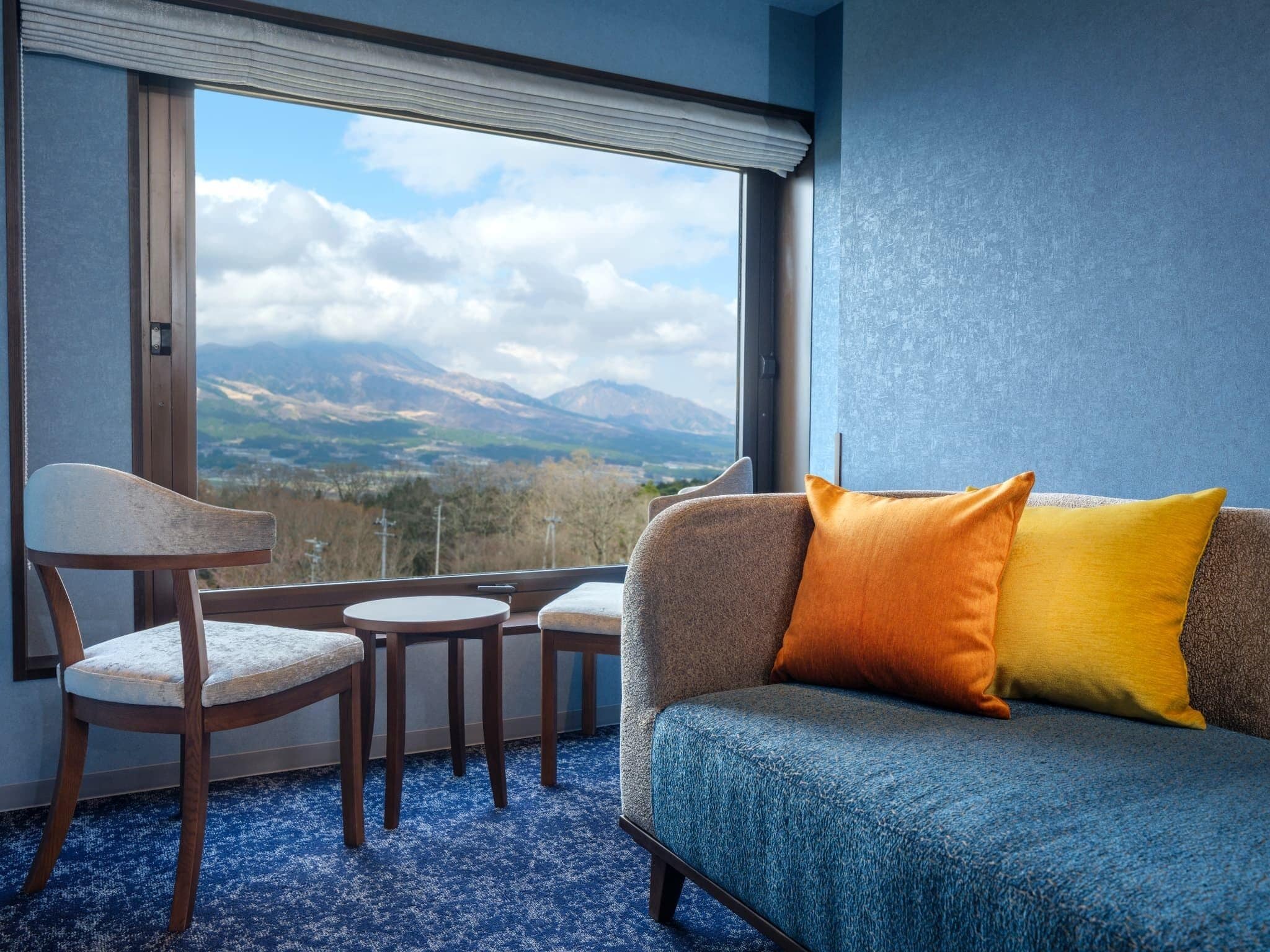 La Vista view bath Twin Room, Non Smoking | In-room safe, desk, WiFi (free), bed sheets