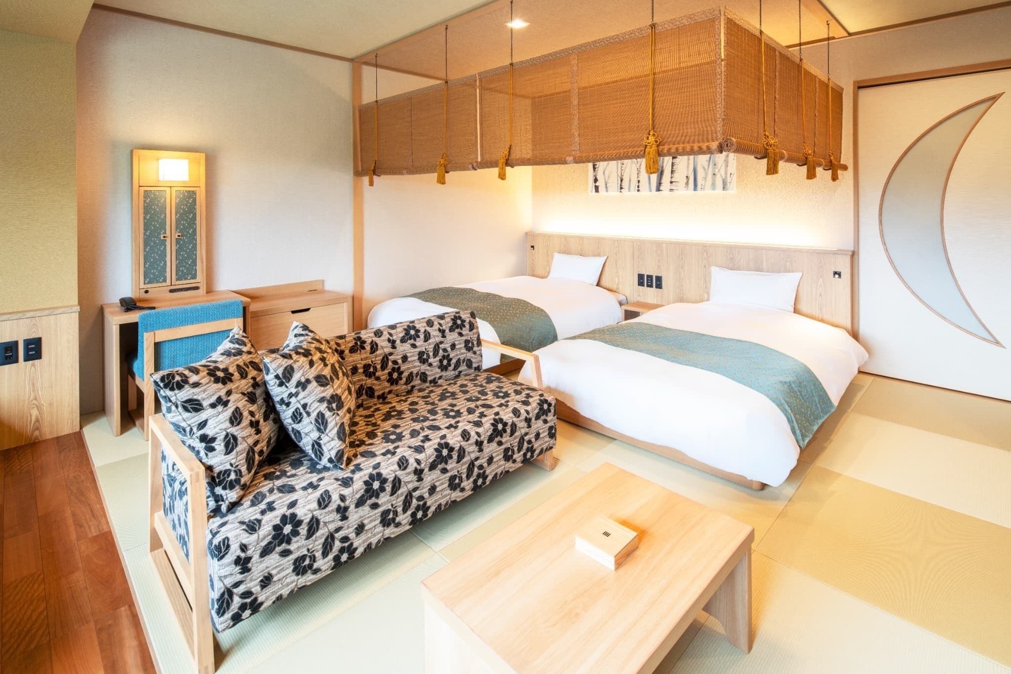 Japanese-Western style Triple Room, Non Smoking | In-room safe, desk, WiFi (free), bed sheets