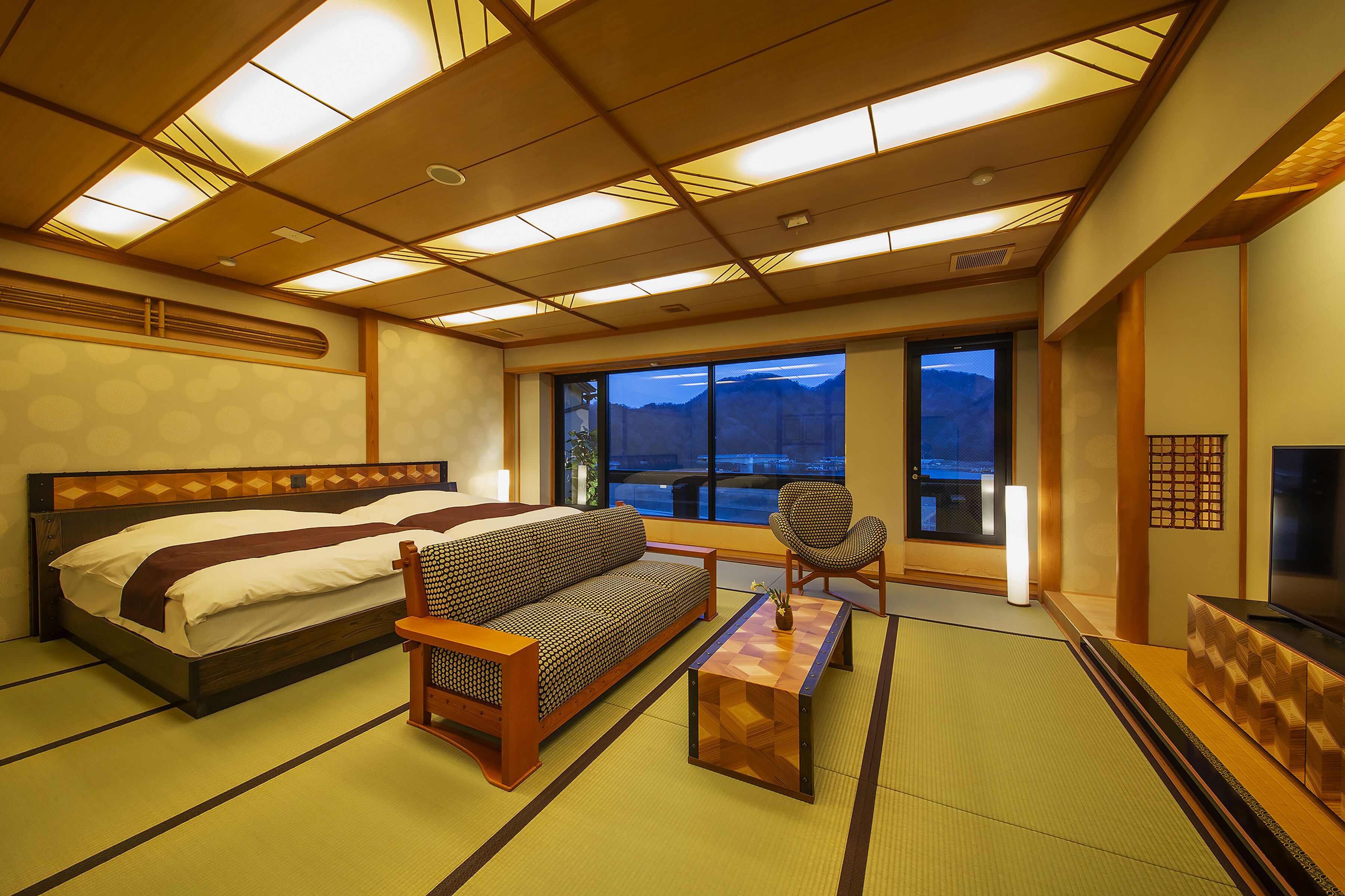 高級寢具、房內夾萬、熨斗/熨衫板、免費 Wi-Fi