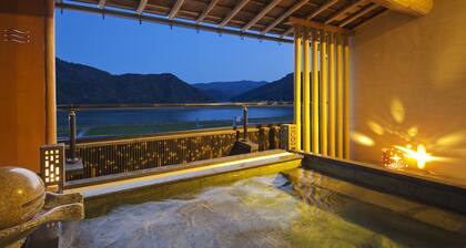 Kawaguchiya Kinosaki Riverside Hotel