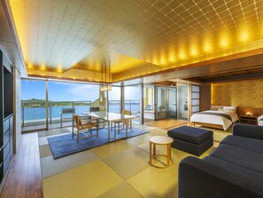 Deluxe Corner Suite (Ocean View)(With open-air view bath)(Non-smoking)