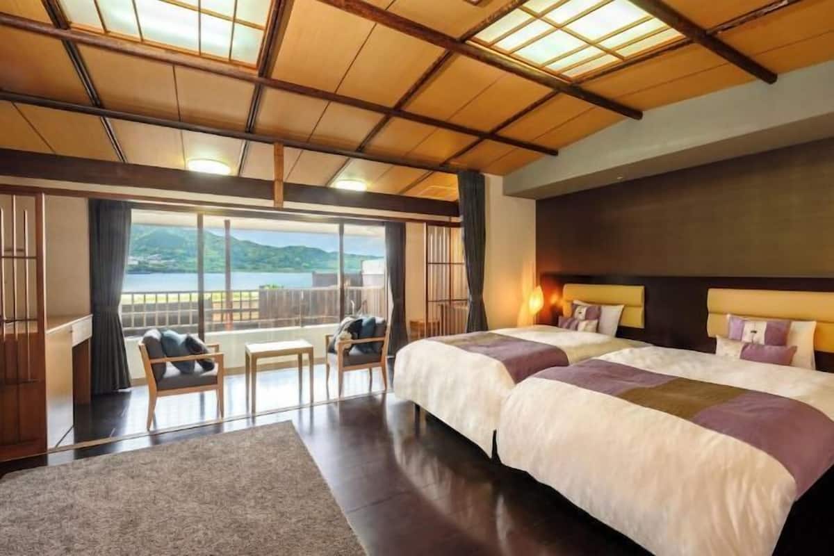 1 bedroom, in-room safe, free WiFi, bed sheets