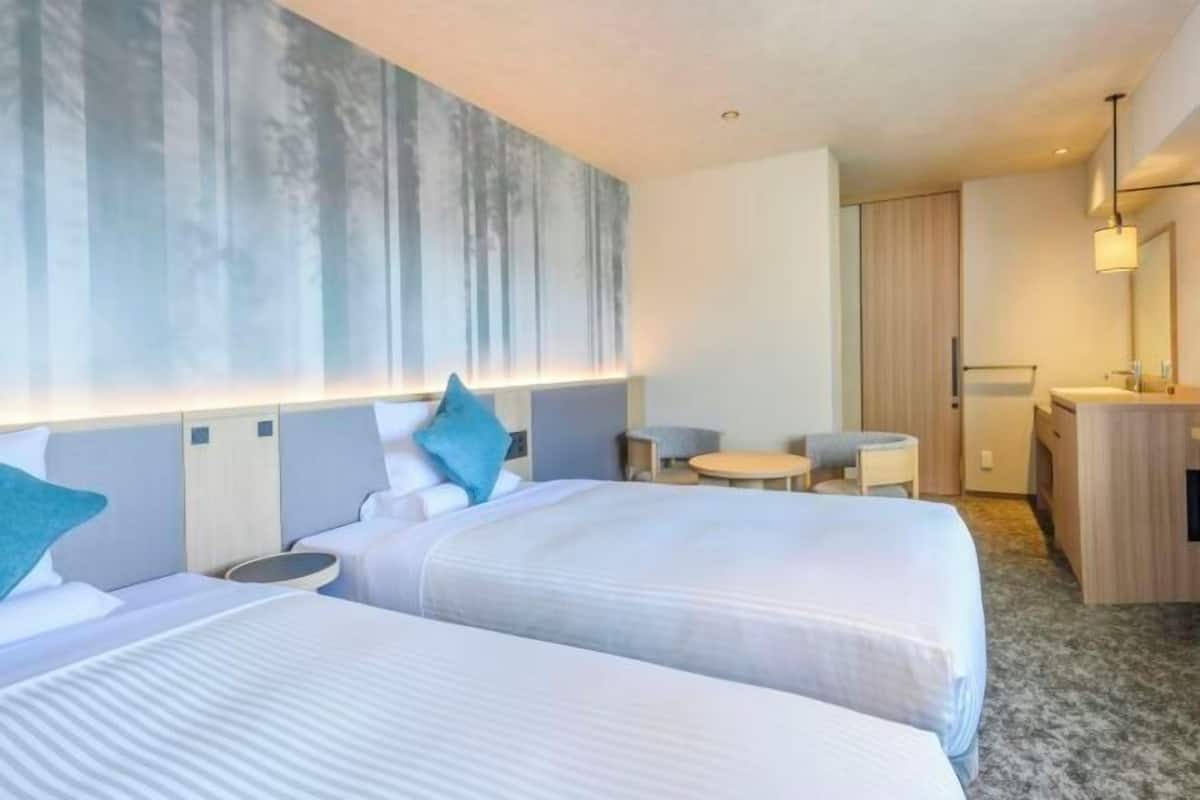 1 bedroom, in-room safe, free WiFi, bed sheets