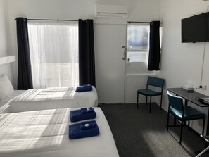 Chambre Double ou avec lits jumeaux | Wi-Fi gratuit, draps fournis