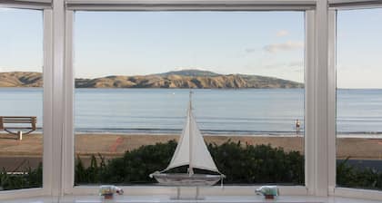 Moana Lodge - Guest House
