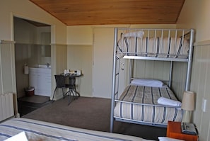 Zimmer, mit Bad