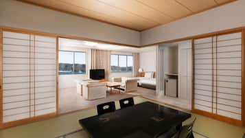 Premium bedding, in-room safe, blackout curtains, rollaway beds