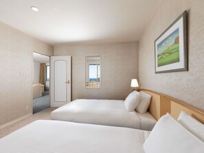 Premium bedding, in-room safe, blackout curtains, rollaway beds