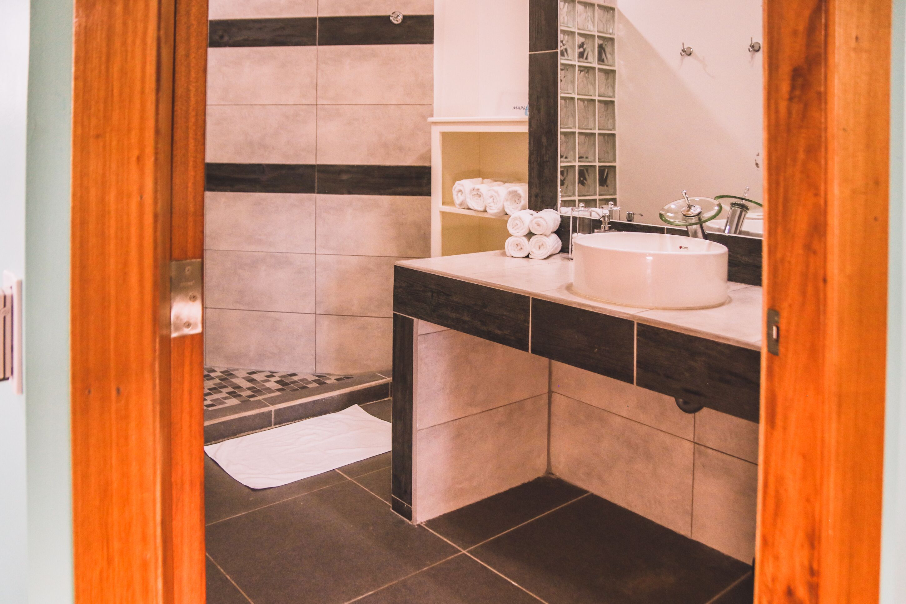 luxury tree house, 1 king bed, sea view | bathroom | shower, free toiletries, towels, soap