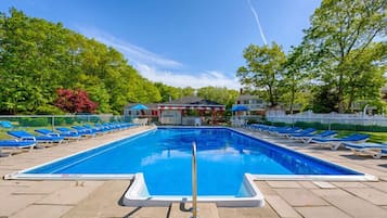Indoor pool, seasonal outdoor pool