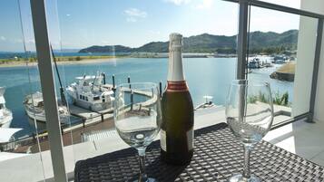 Classic Room, 1 Bedroom, Pool Access, Marina View | Balcony