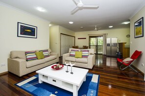Family House, 3 Bedrooms, Balcony, Garden View | Living room | TV, DVD player