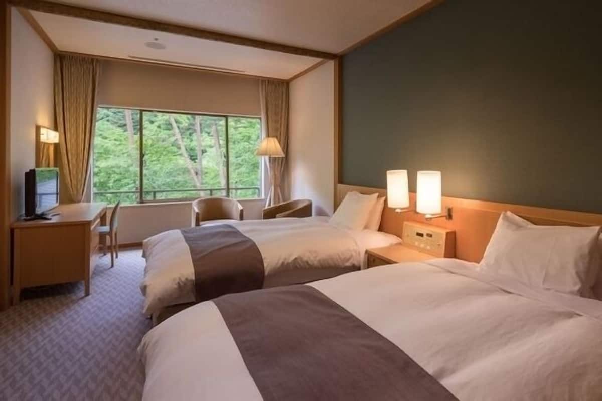In-room safe, blackout drapes, iron/ironing board, free WiFi