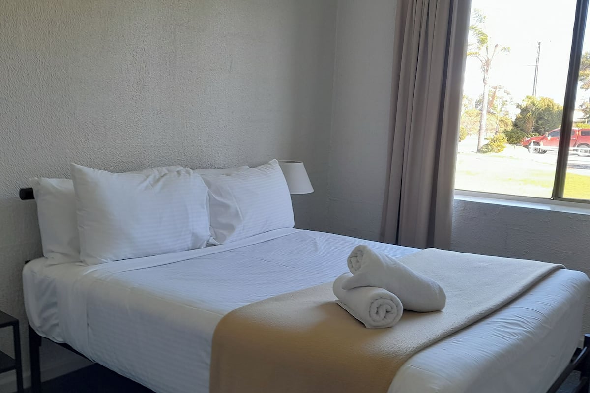Eenvoudige kamer, 2 slaapkamers | Beddengoed