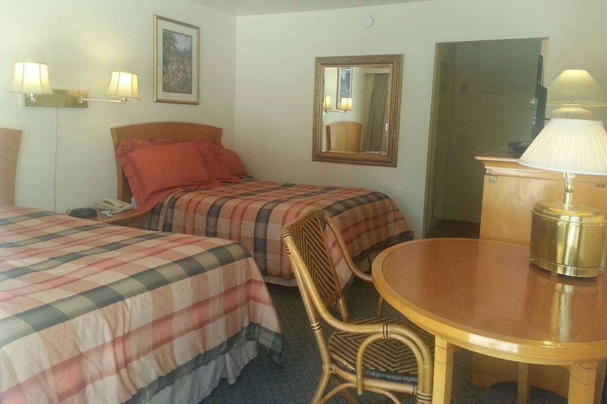 Standard Double Room, 2 Double Beds