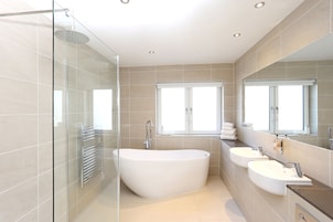 Suite, 1 King Bed, Non Smoking | 1 bedroom, premium bedding, desk, laptop workspace
