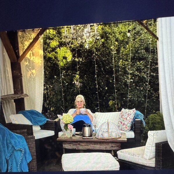 Terrace/patio - Emily's Place B&B (Clearview)