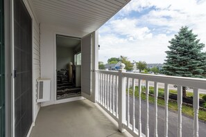 Luxury Suite, 1 Bedroom, Kitchenette | Terrace/patio
