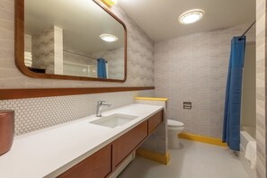 Luxury King with Spa Tub and Fireplace | Bathroom | Combined shower/tub, hair dryer, towels, soap