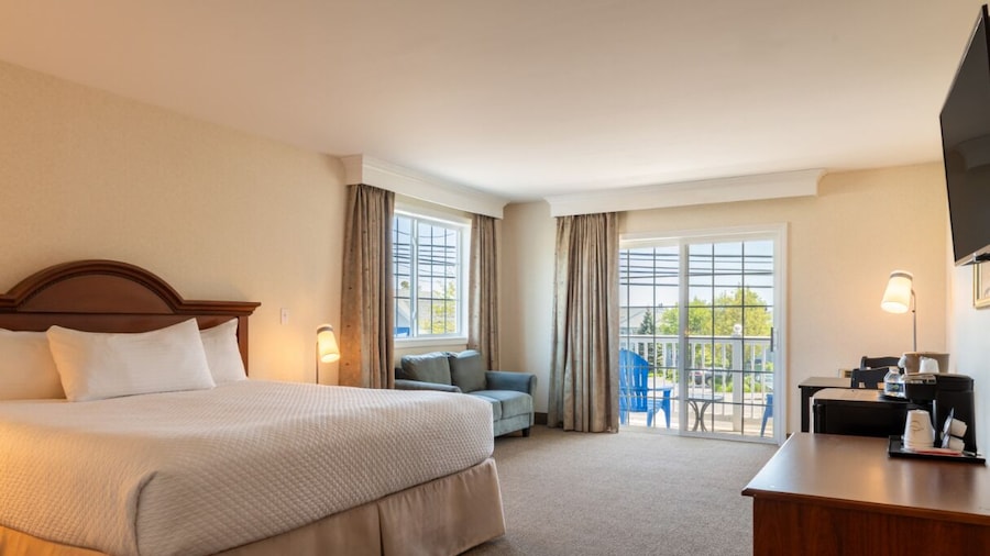 Ogunquit Hotel & Suites