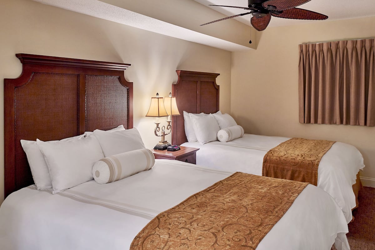 Premium bedding, in-room safe, blackout drapes, iron/ironing board