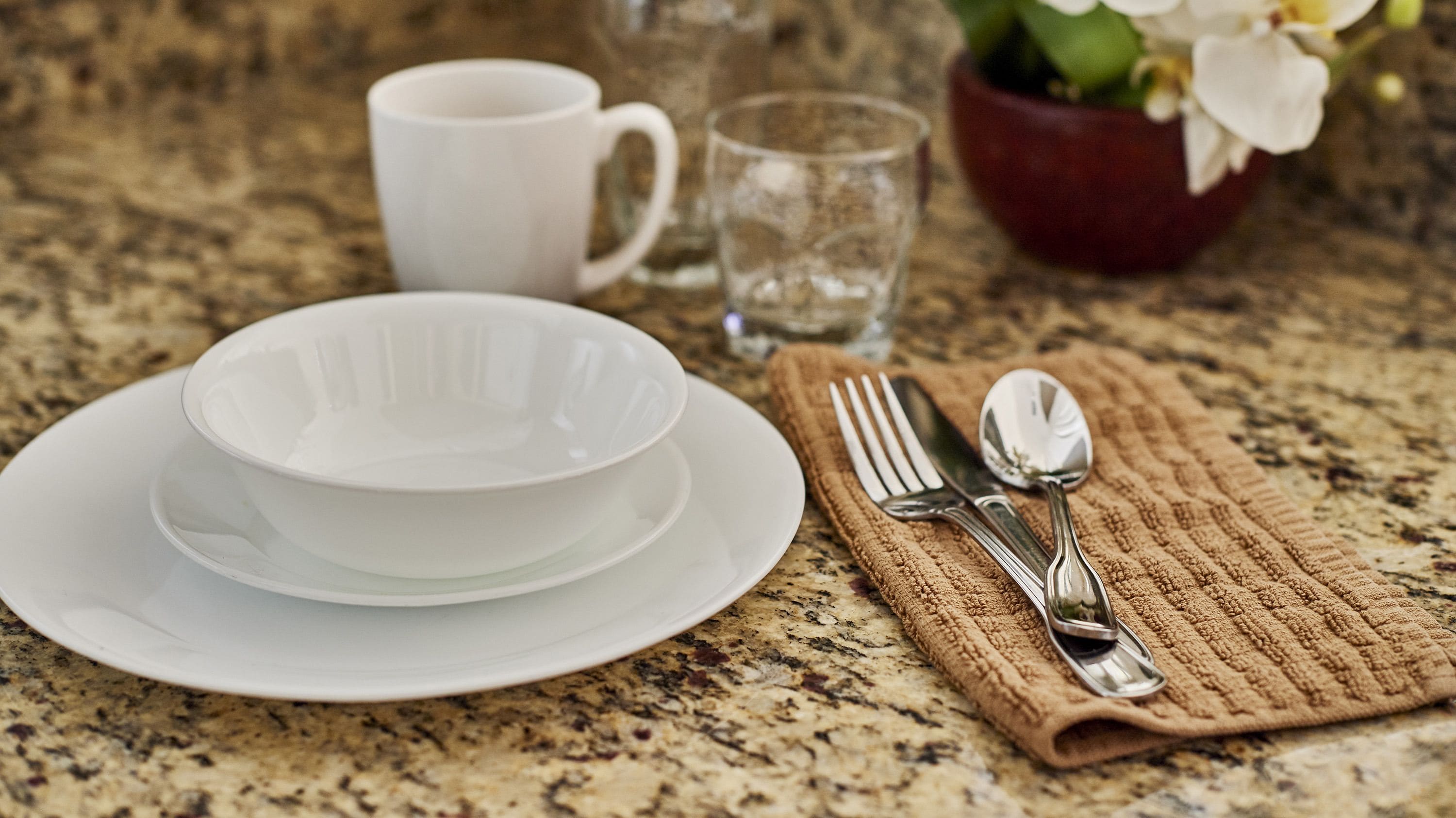 traditional 2 bedroom suite | in-room dining