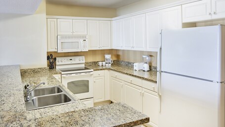 Island Vista Resort - Image 19