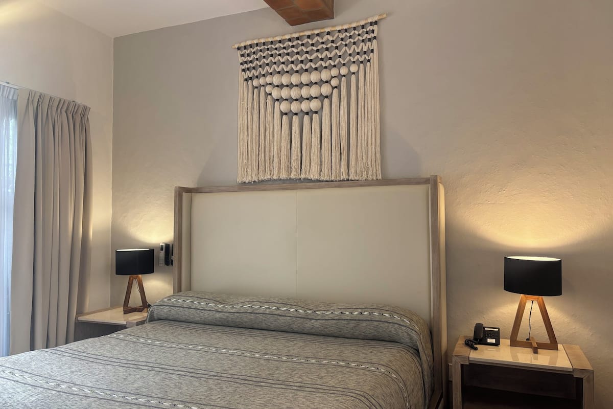 Chambre Deluxe, 1 très grand lit, salle de bains privée (Bonita by Galerias Precia)